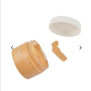 Glow on 5th Beauty Replenishing Mud Mask